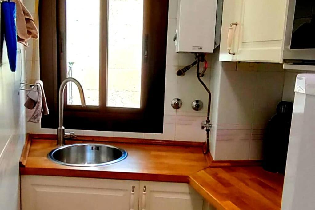 Apartamento En Zona De Ocio Casco Antiguo Alicante Bagian luar foto